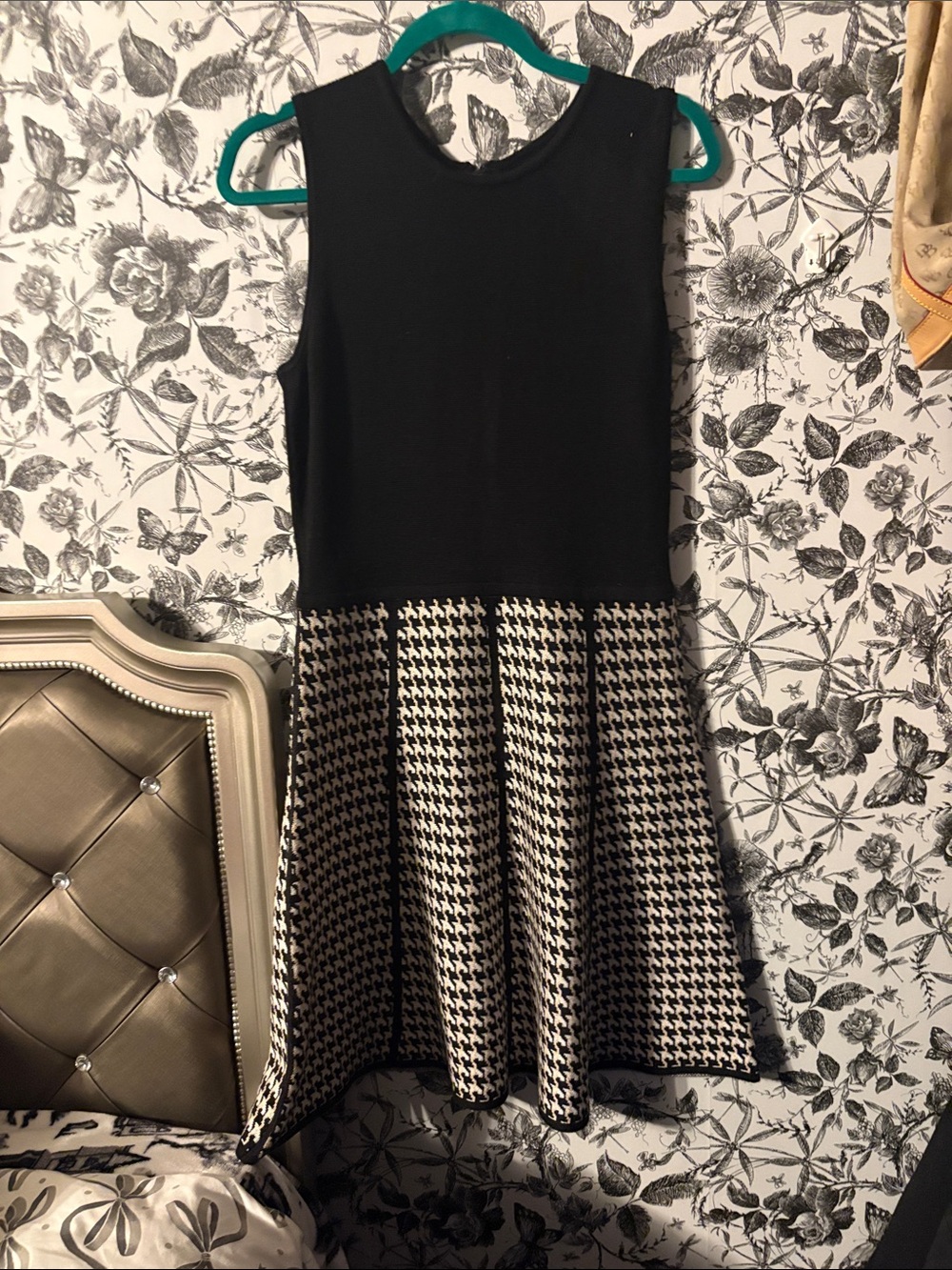 Calvin Klein Black & Cream Houndstooth Fit-and-Flare Mini Dress